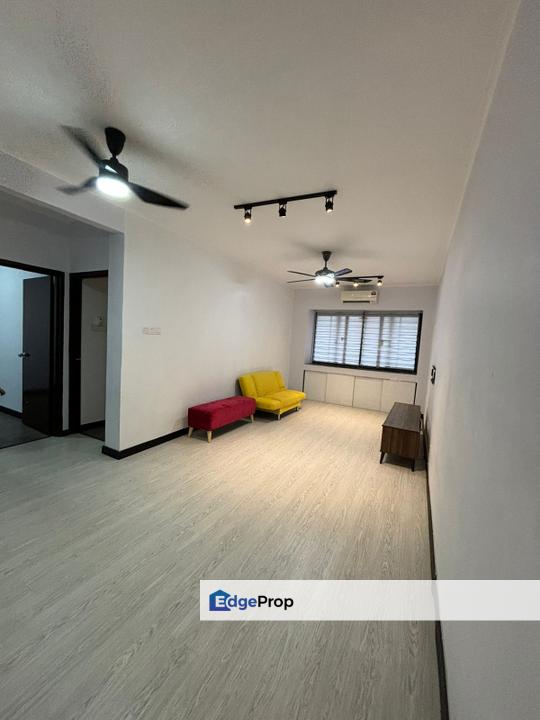 fully renovated furnished move in condition below bank value, Selangor, Bandar Sri Damansara