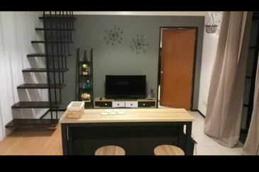 Colonial @ Empire city