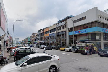 Petaling jaya sek 14, digital mall, main road frontage shop