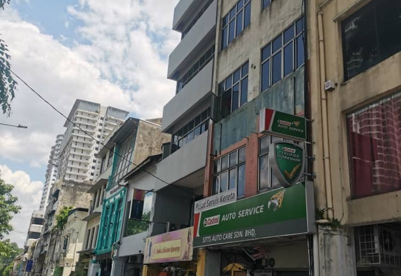 Brickfields kl shop building prime location good ROI