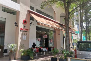 Brickfields kl shop building prime location good ROI