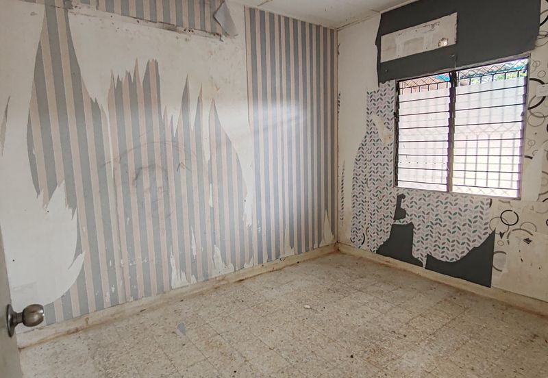 Bandar sunway pjs7 single storey bare unit