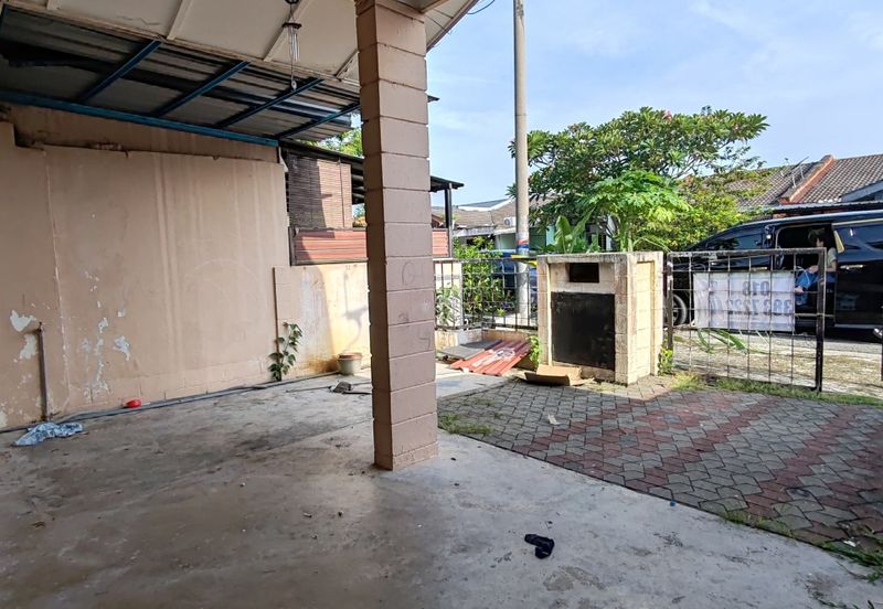 Bandar sunway pjs7 single storey bare unit