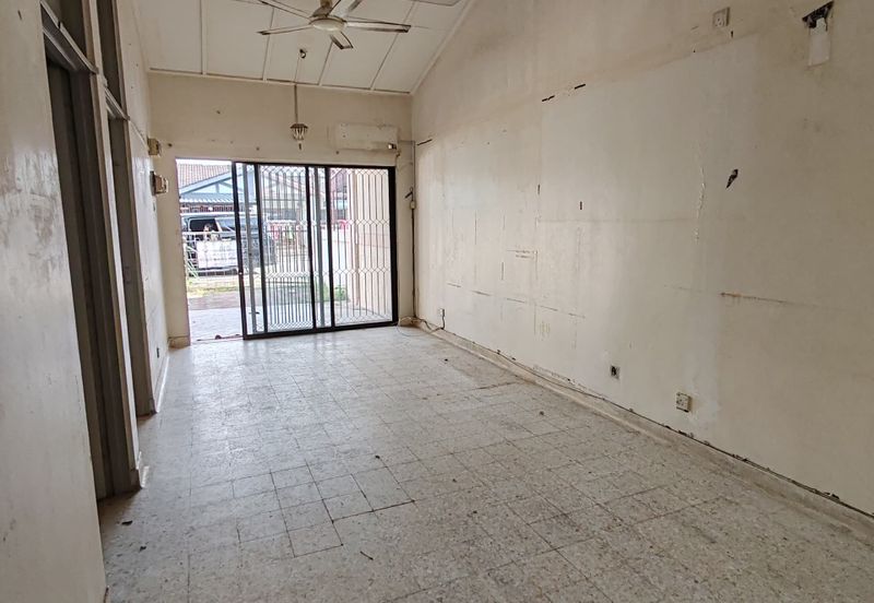 Bandar sunway pjs7 single storey bare unit