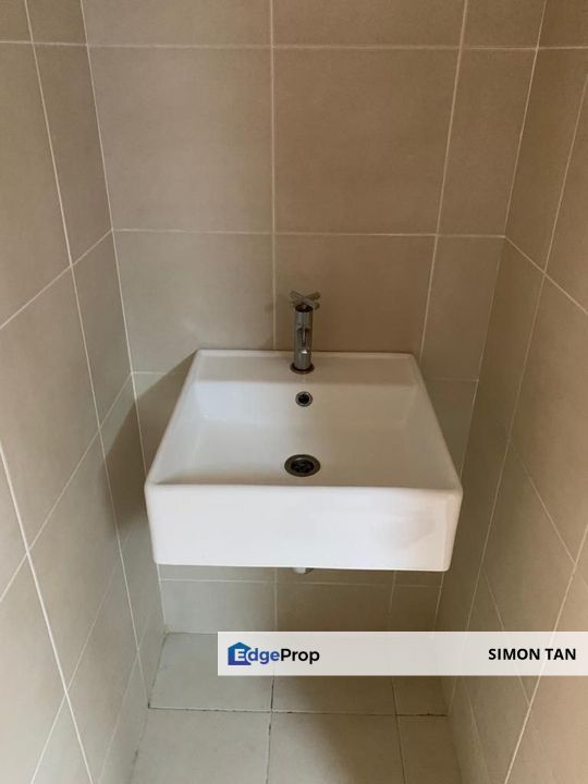 Sunway geo avenue partial furnish office suite prime location subang, Selangor, Bandar Sunway