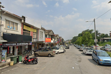 2 storey shoplot taman megah cheras good roi good investment freehold