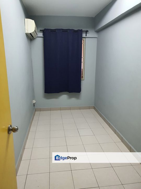 Puncak banyan condo near ucsi taman connaught cheras, Kuala Lumpur, Cheras