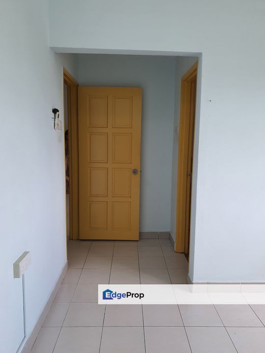 Puncak banyan condo near ucsi taman connaught cheras, Kuala Lumpur, Cheras