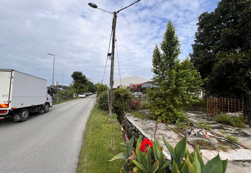 Kelana Jaya SS5A pj corner lot with extra land easy access