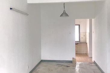 Subang jaya USJ 6 freehold double storey terrace house 
