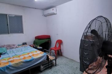 SS9 Sungai Way Petaling Jaya Extended 1.5 storey House 