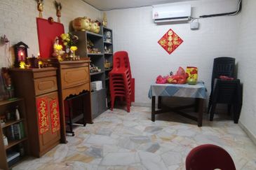 SS9 Sungai Way Petaling Jaya Extended 1.5 storey House 