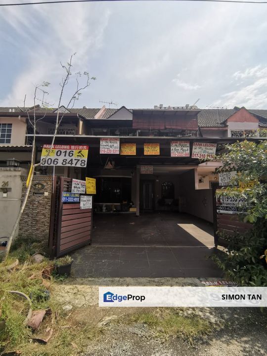 Kelana jaya 2 strorey landed house near paradigm mall, Selangor, Petaling Jaya