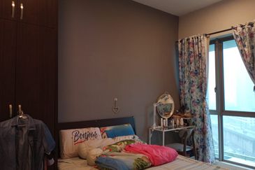 Tropicana City Tropics