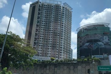 Tropicana City Tropics