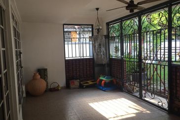  Kelana jaya ss4a 2-Storey Semi-Detached House