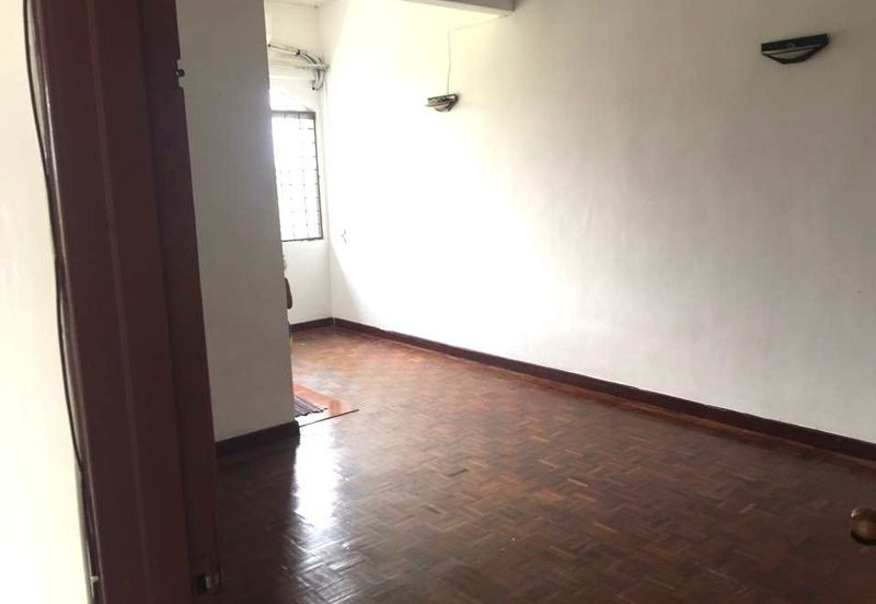 Apartmen Kampung Tunku