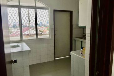 Apartmen Kampung Tunku