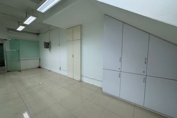 4 Storey Shop Pekeliling Business Centre Titiwangsa KL