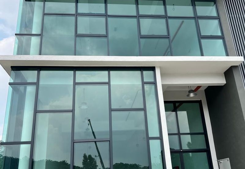  3-Storey Detached Factory Taman Perindustrian UB, Rawang