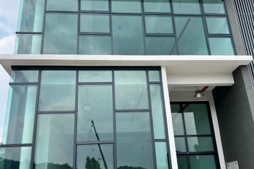  3-Storey Detached Factory Taman Perindustrian UB, Rawang