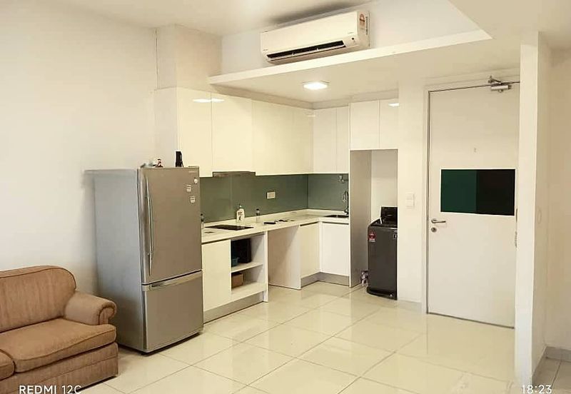 Pandora @ Tropicana Metropark