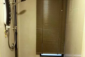 Pandora @ Tropicana Metropark