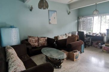 Paramount Garden (Taman Paramount)