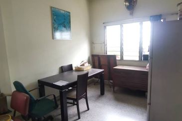 Paramount Garden (Taman Paramount)