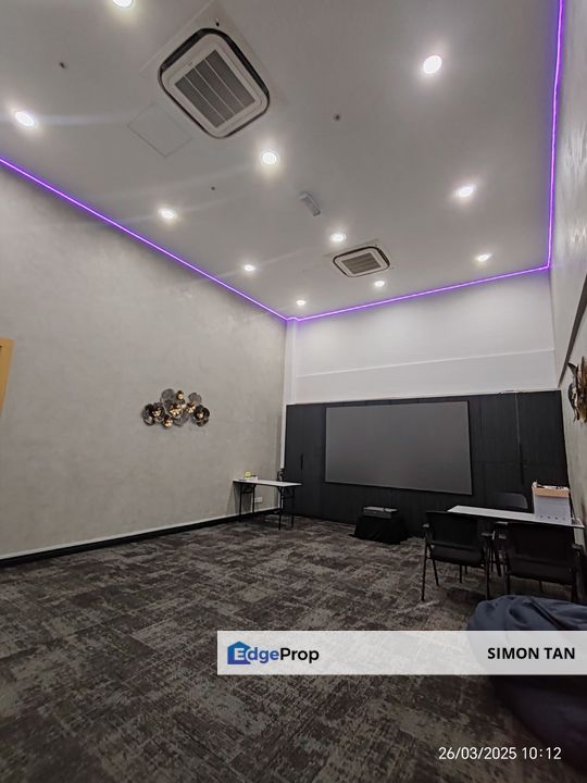 Puchong detached factoy with 2 sty office tpp tmn perindustrial putra, Selangor, Puchong