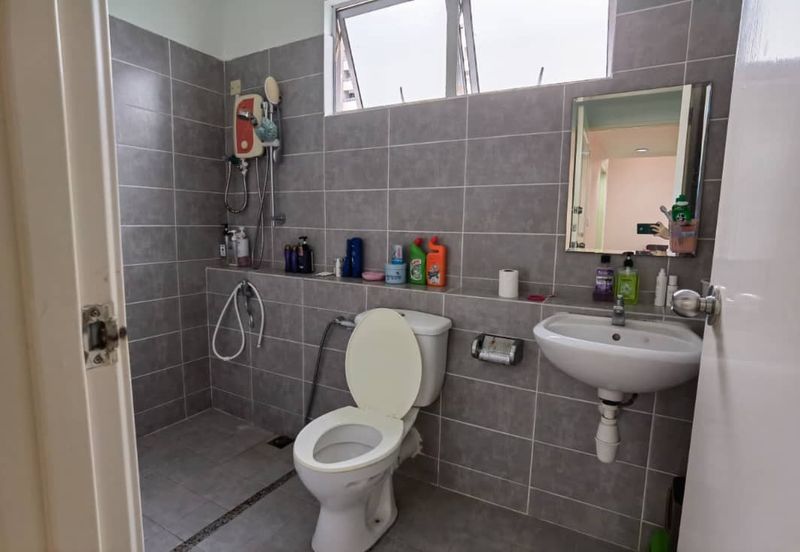 ALAM DAMAI KONDOMINIUM