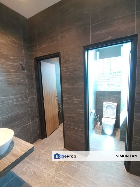 5 stry office building taman perindustrian putra puchong TPP, Selangor, Puchong