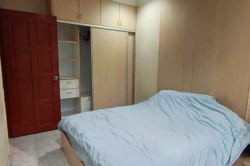 Bandar Sunway PJS 10 double storey house move in condition