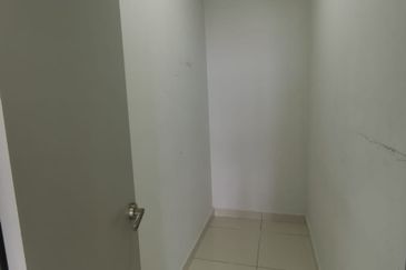 Aurora Residence @ Lake Side City