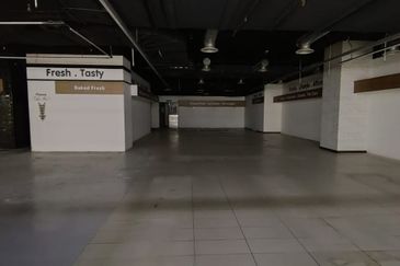 Utropolis Market Commercial Space in Shah Alam for Rent
