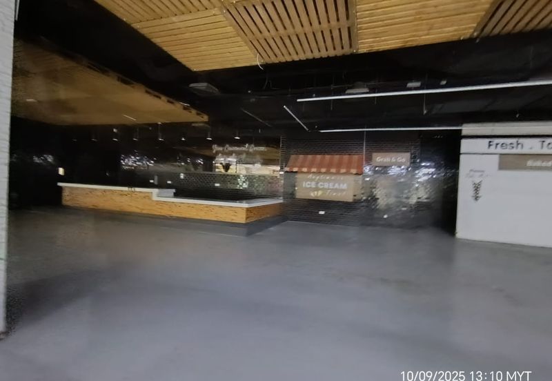 Utropolis Market Commercial Space in Shah Alam for Rent