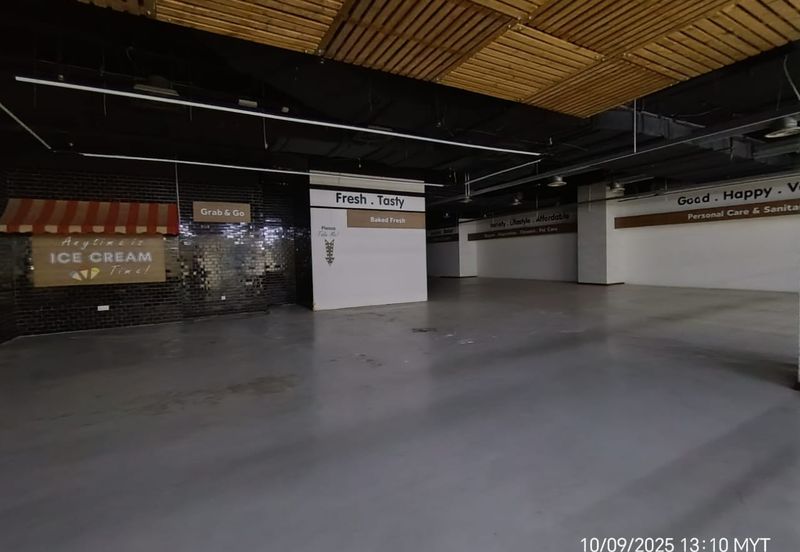 Utropolis Market Commercial Space in Shah Alam for Rent