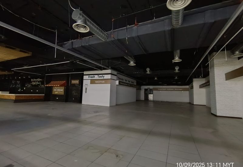 Utropolis Market Commercial Space in Shah Alam for Rent