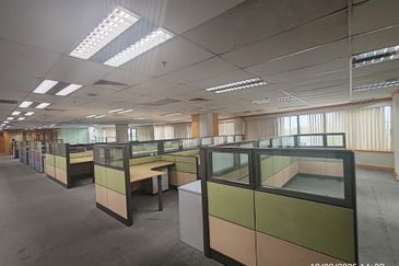 HiCom-Glenmarie Industrial Park