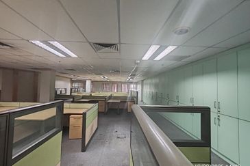 HiCom-Glenmarie Industrial Park