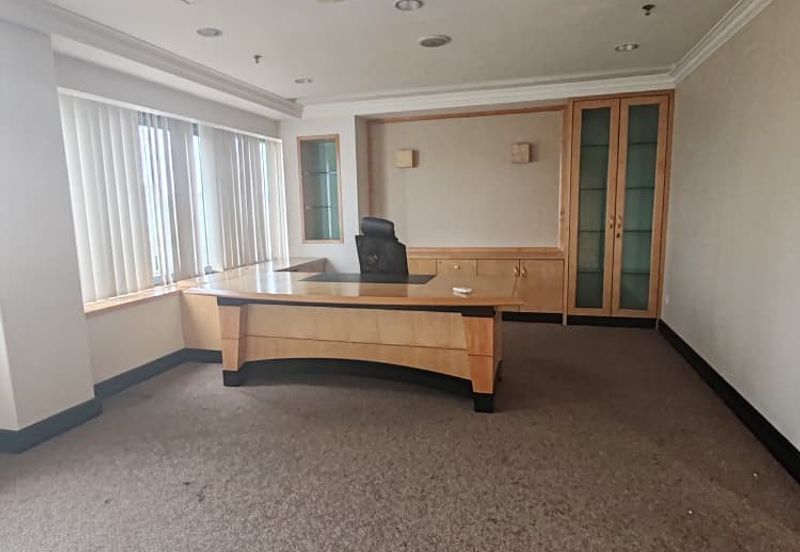 HiCom-Glenmarie Industrial Park