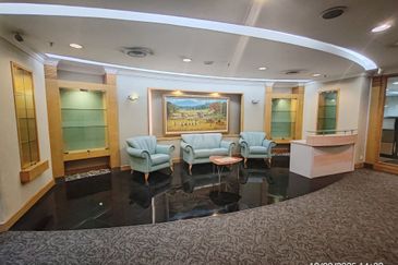 HiCom-Glenmarie Industrial Park