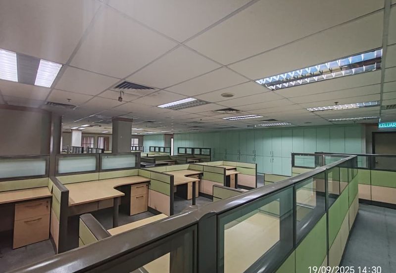 HiCom-Glenmarie Industrial Park