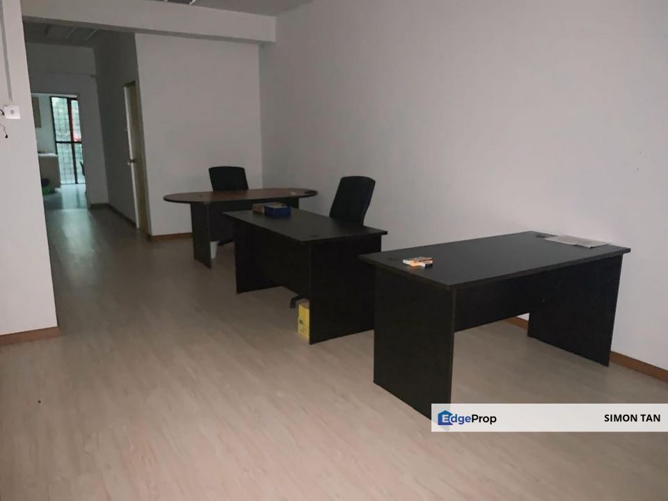 Strategic fully furnished office space at pelangi square near mrt, Selangor, Petaling Jaya