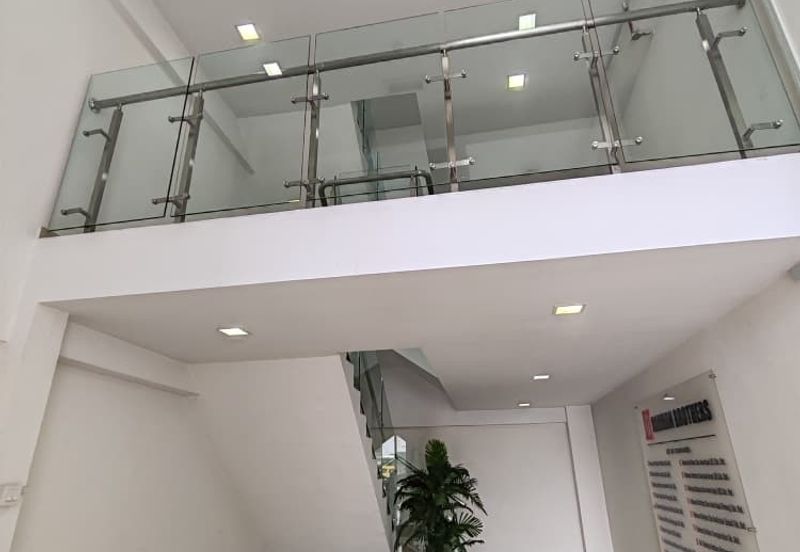 Fully Furnished Office in Sek 22 Shah Alam 