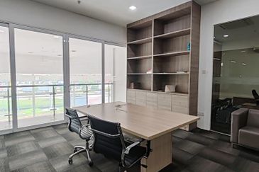 Fully Furnished Office in Sek 22 Shah Alam 