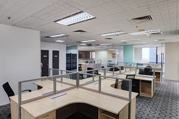 Menara HLX (formerly Menara HLA)