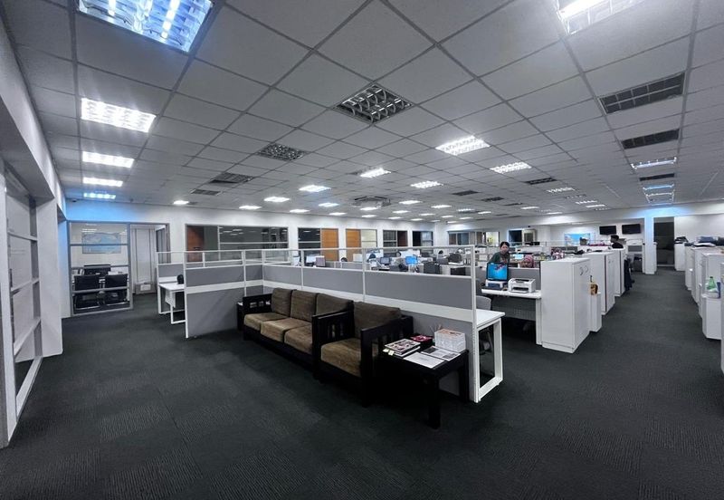 Taman Perindustrian Kinara Puchong Renovated Factory with 2-Storey Office (Freehold)