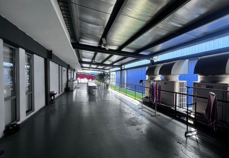 Taman Perindustrian Kinara Puchong Renovated Factory with 2-Storey Office (Freehold)