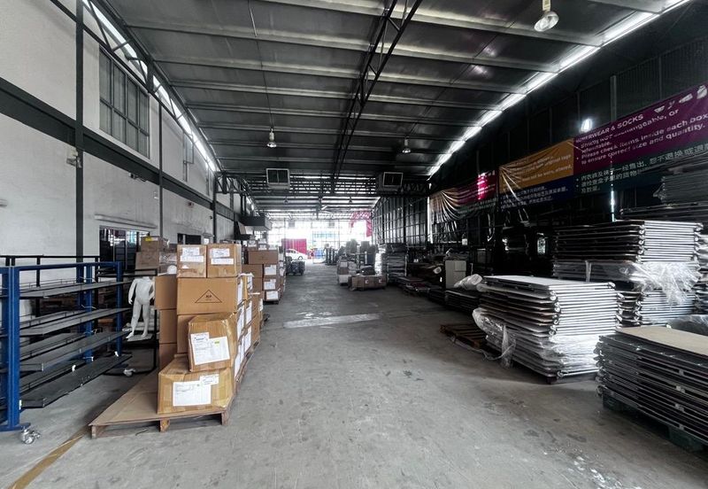 Taman Perindustrian Kinara Puchong Renovated Factory with 2-Storey Office (Freehold)